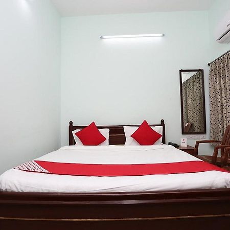 Hotel Lovely Inn ! Puri Exterior photo